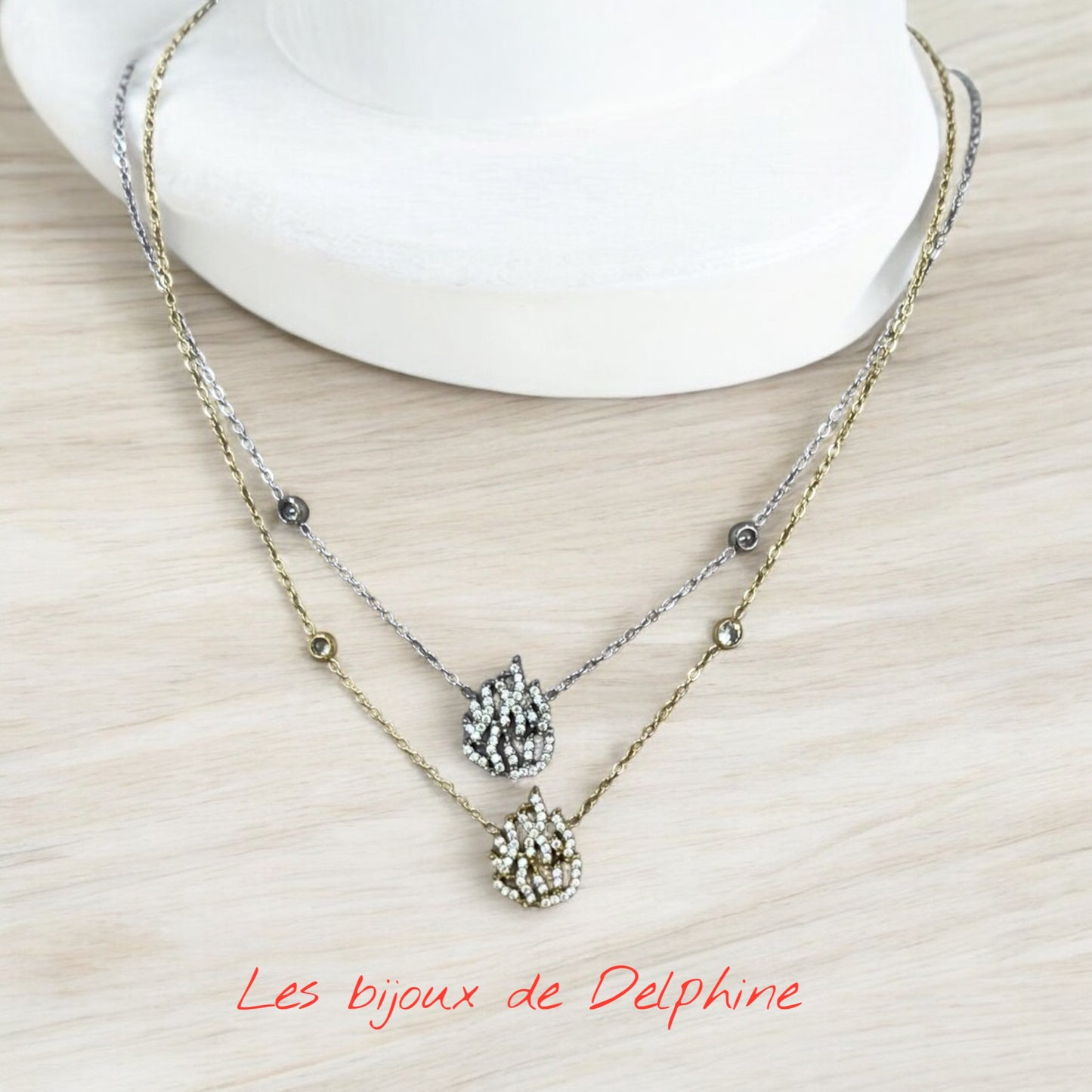 Collier flamme sertie