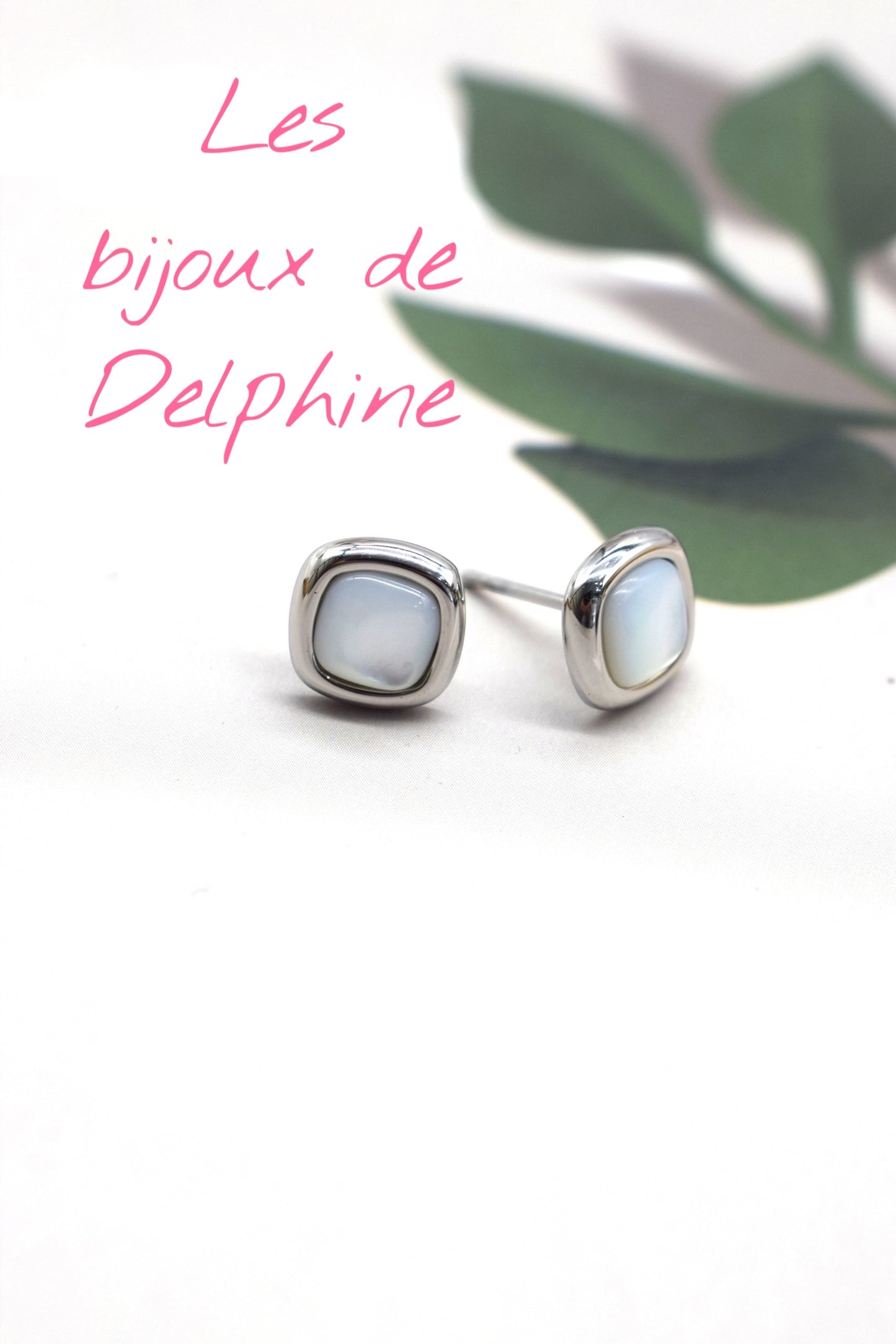 Boucles d’oreilles puces