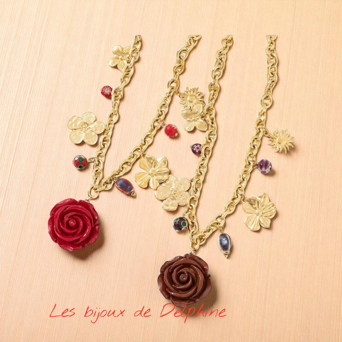 Collier Rose et breloques