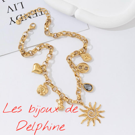 Collier à breloques