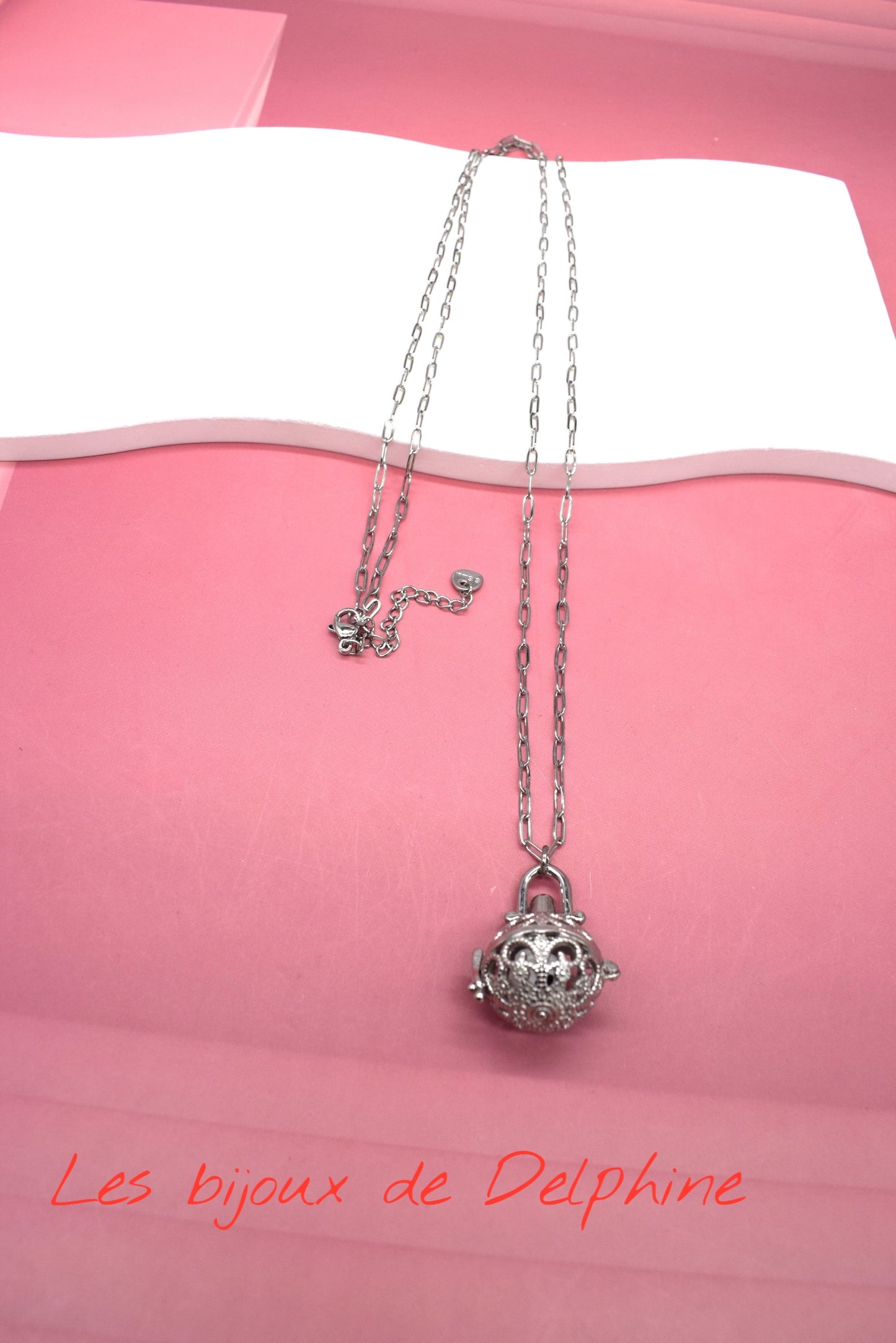 Sautoir acier pendule « orientale «  femme enceinte