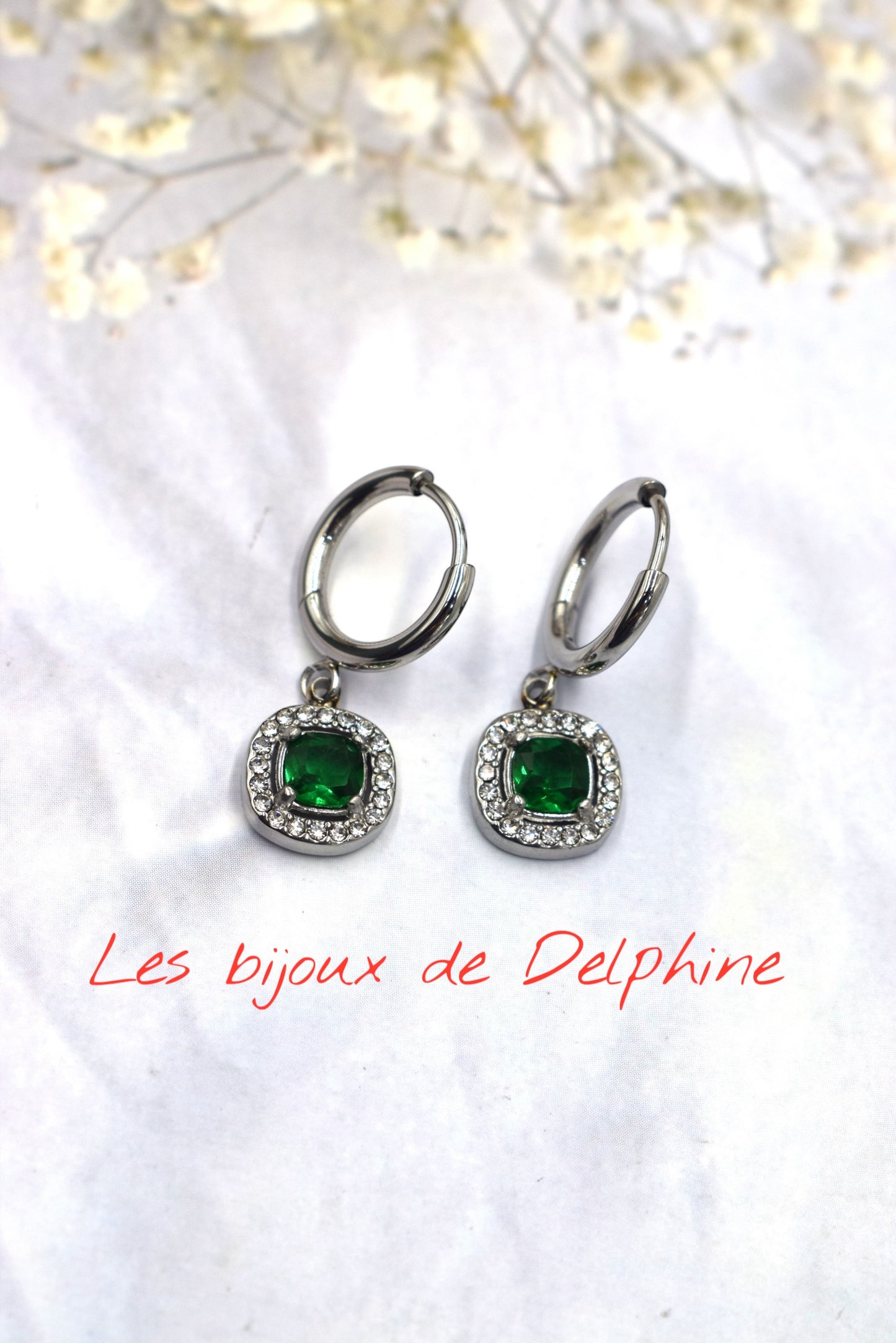 Boucles acier strasse en couleur