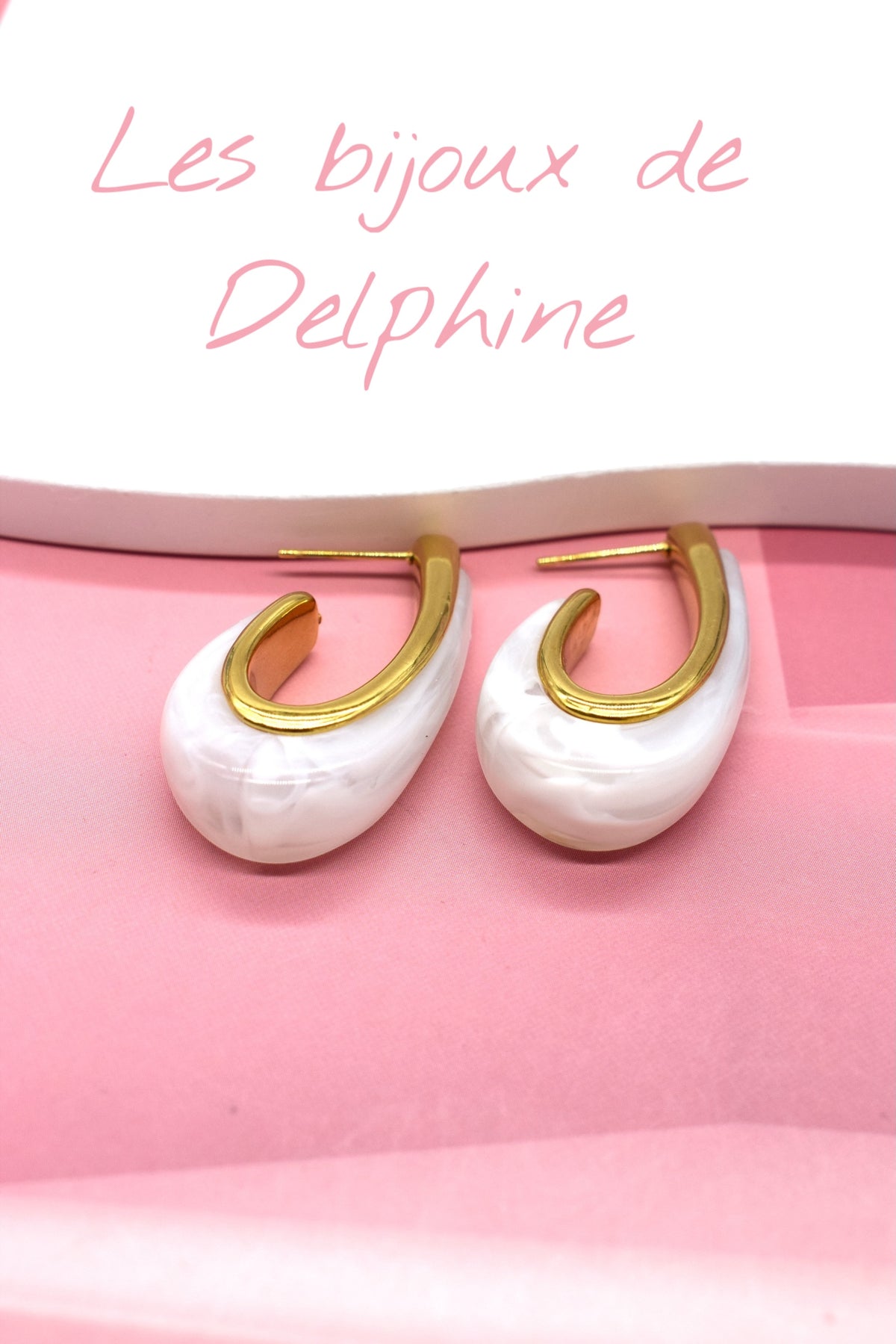 Boucles goutes résine