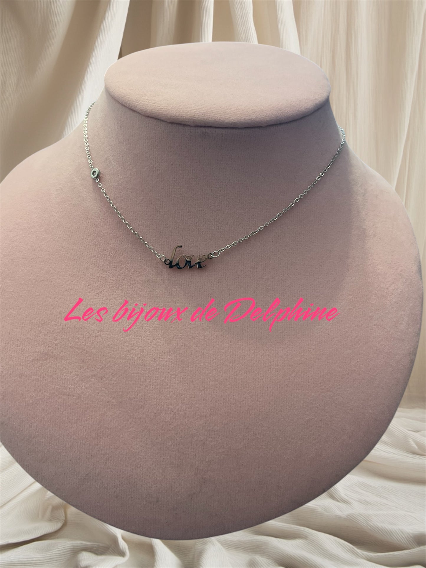 Collier « Love »