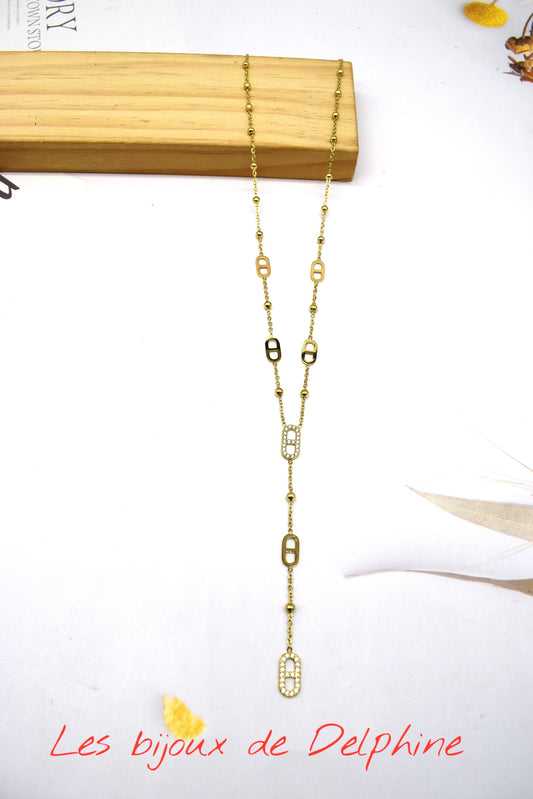 Collier y